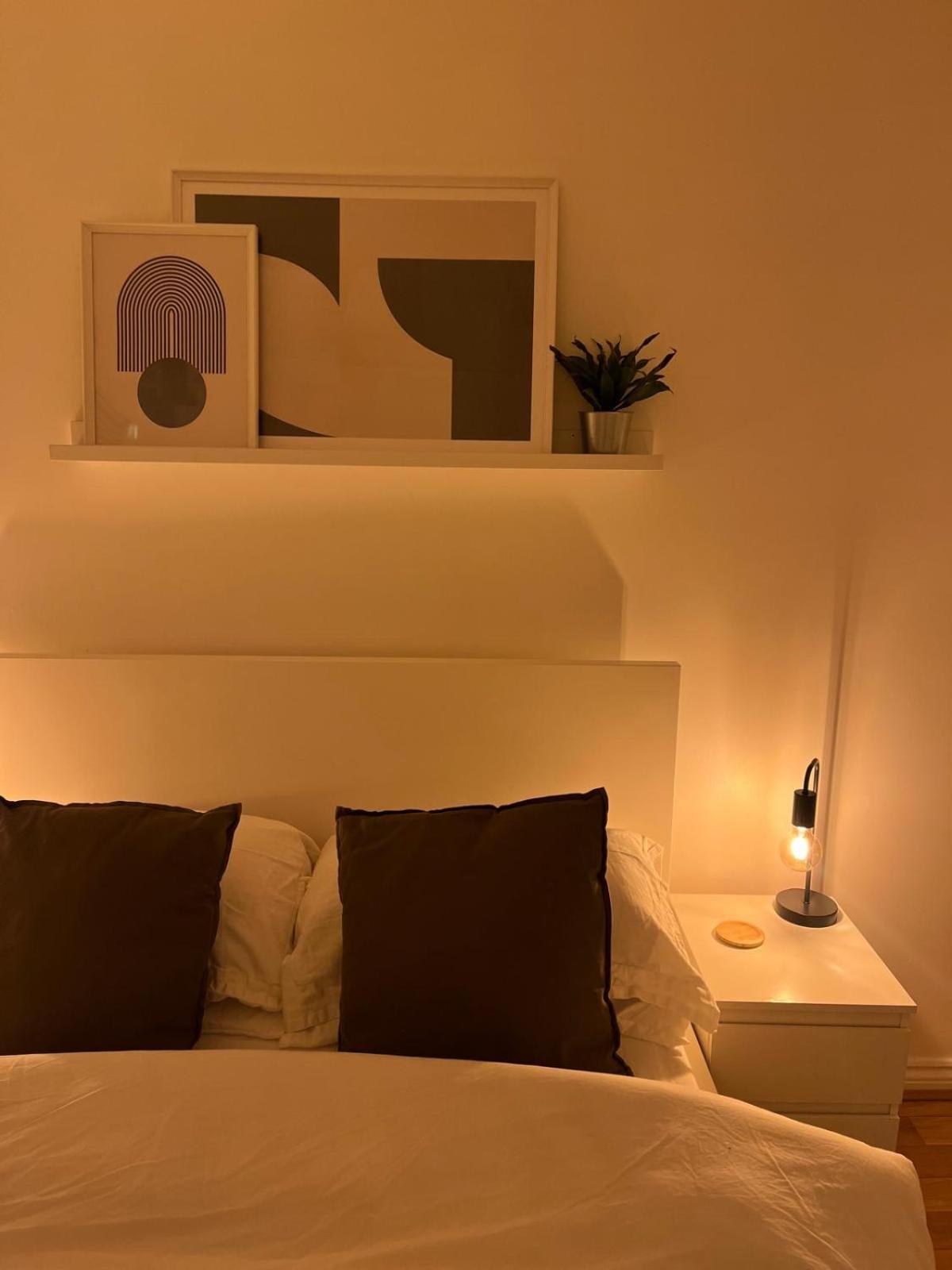 Homely 2 Story Cathedral City Apartment Durham Exteriör bild